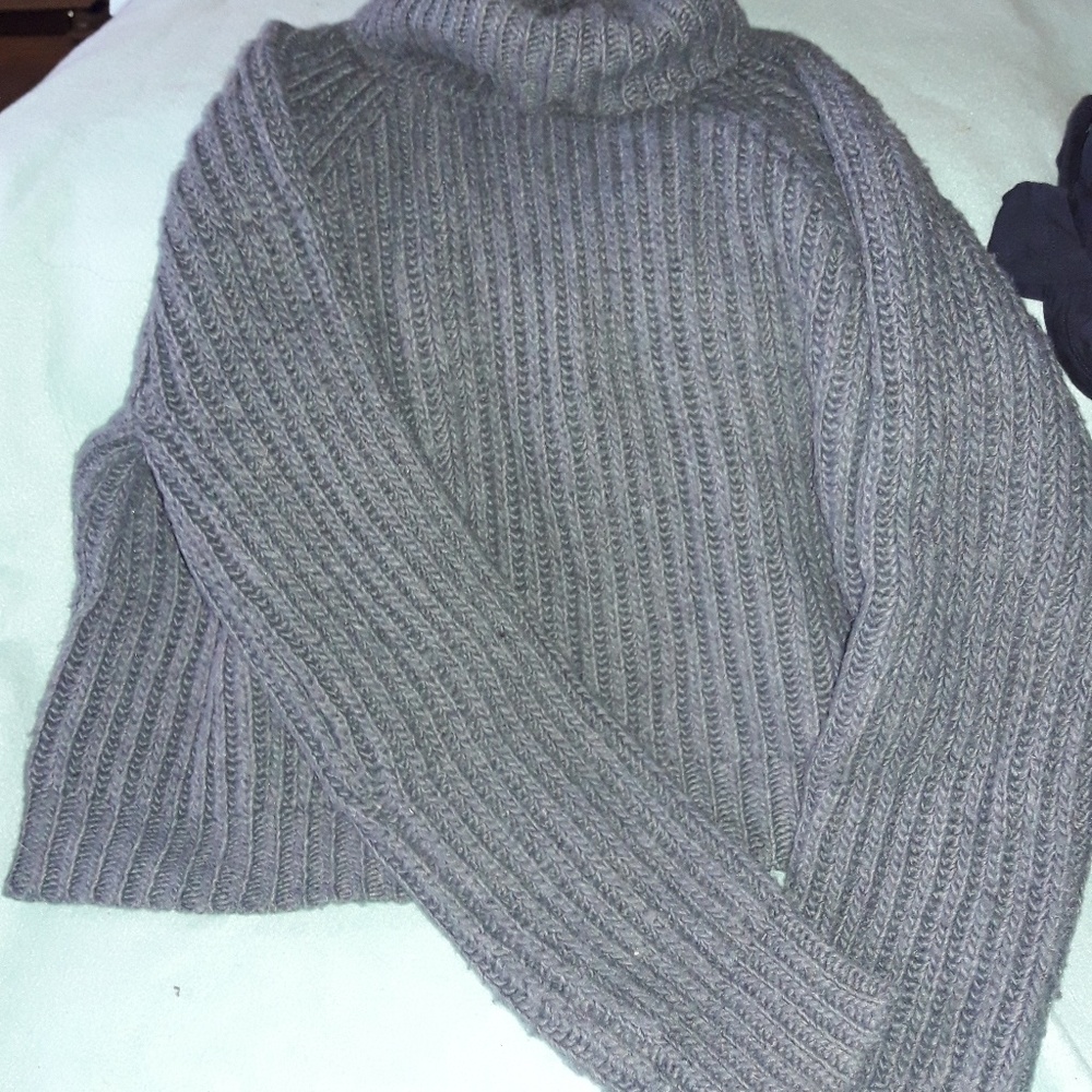 Talula cropped sweater
